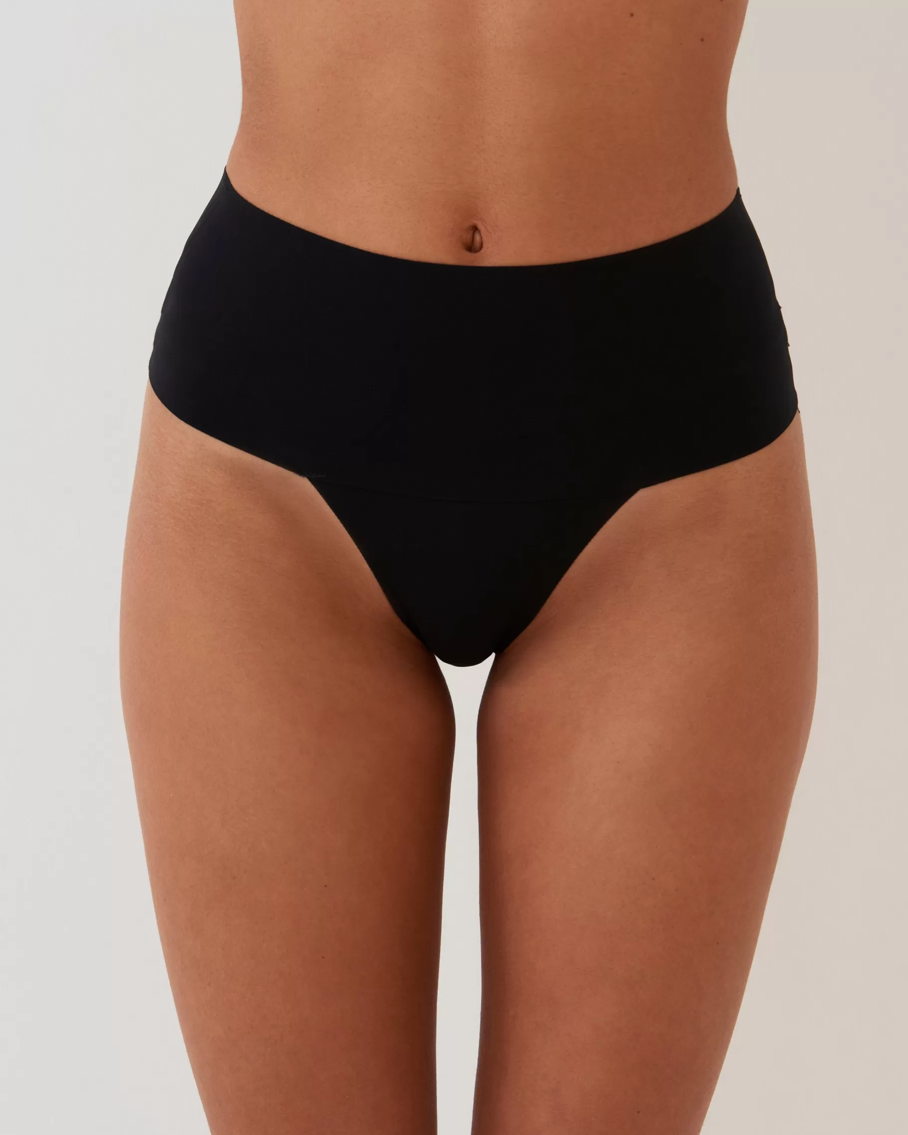 Lady Pipa Tanga Invisible Moldeador De SPANX